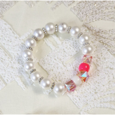 Брослет на руку для дівчинки з наместин