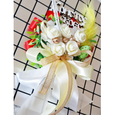 Декор кошика квітами ,прикраси на великодній кошик