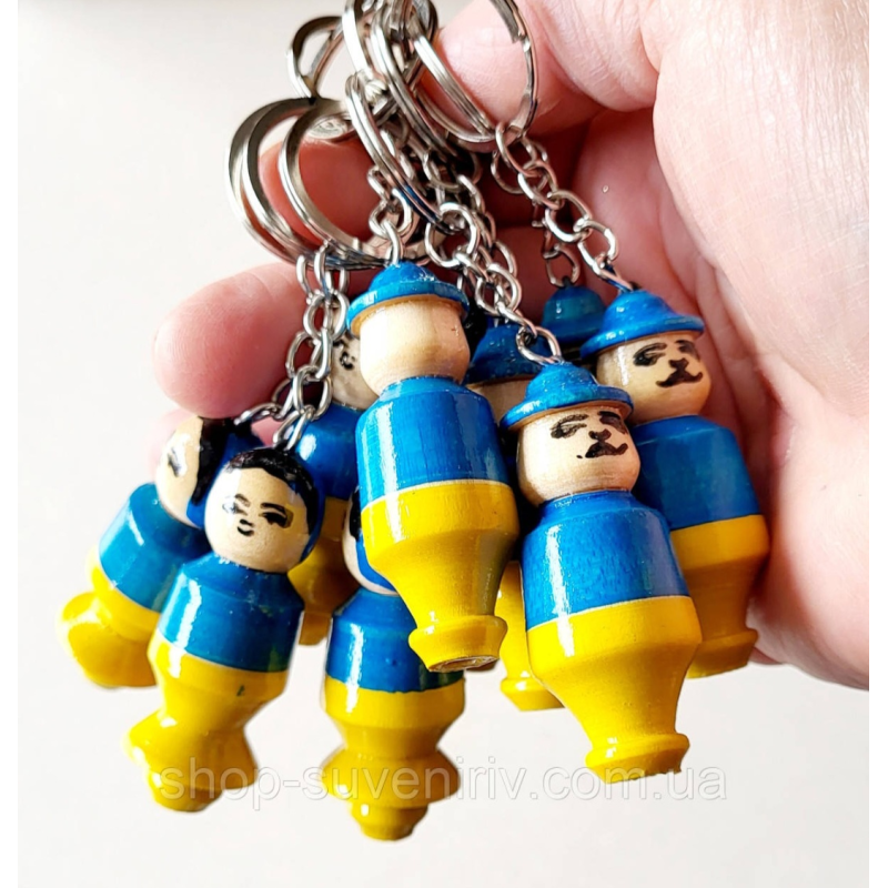 Брилок Гуцули в Укріїнському стилі