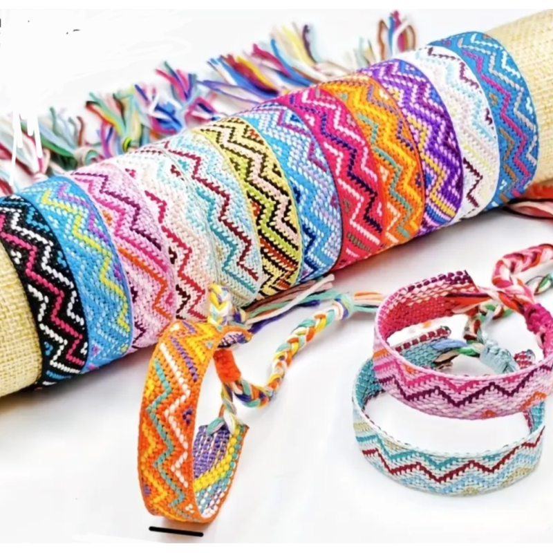 Брослет на руку ручної роботи тканевий Брослет на руку ручної роботи тканевий