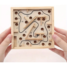 Дерев'яний лабіринт